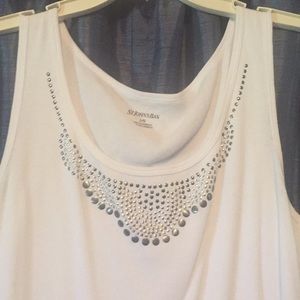 White tank top, size Large